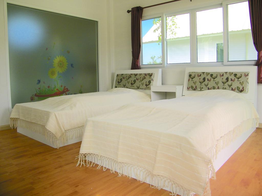 Hotel Banmon Makok Ban Makok Esterno foto